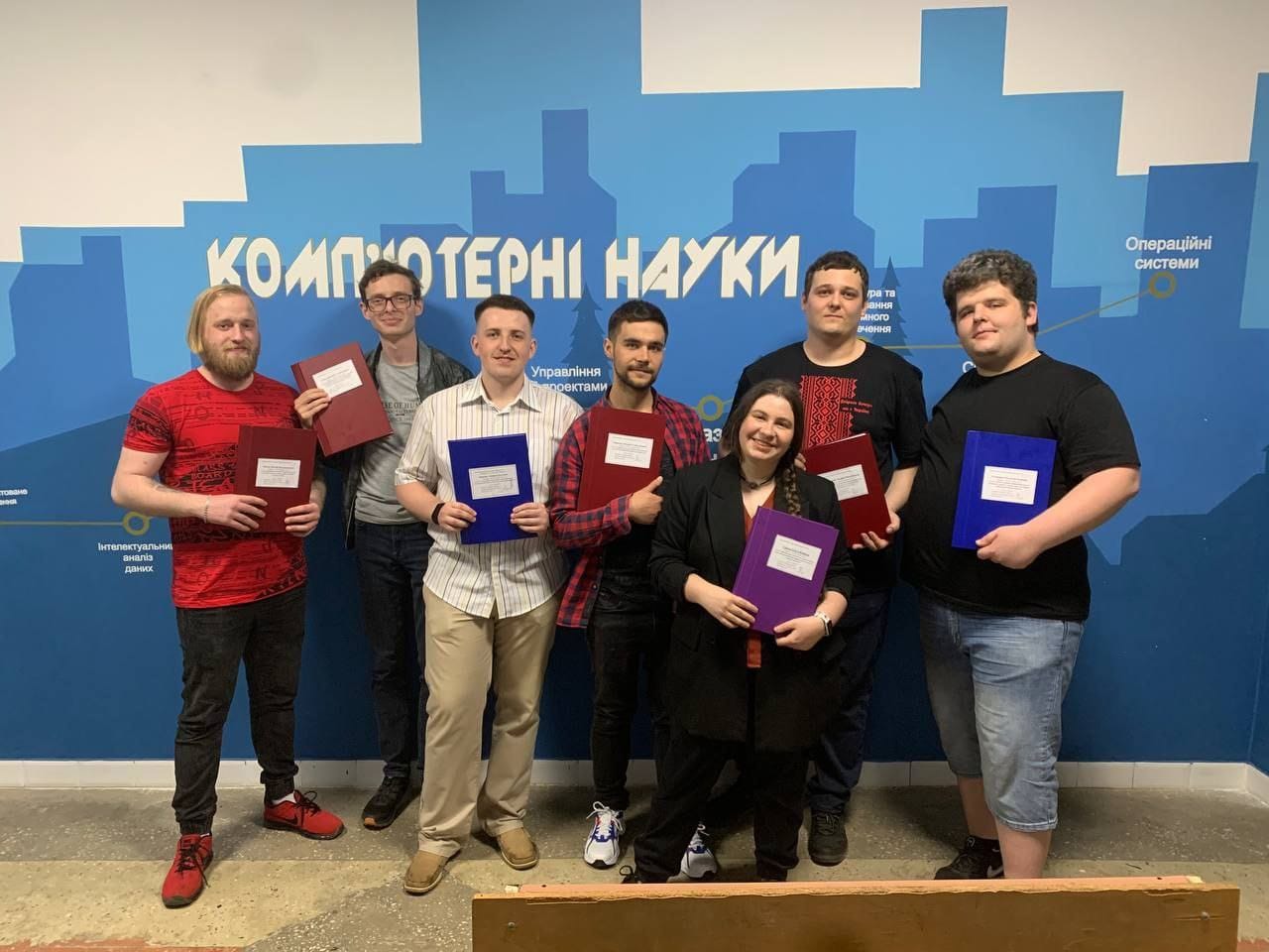 Вітаємо наших наукових магістрів із захистом кваліфікаційних робіт